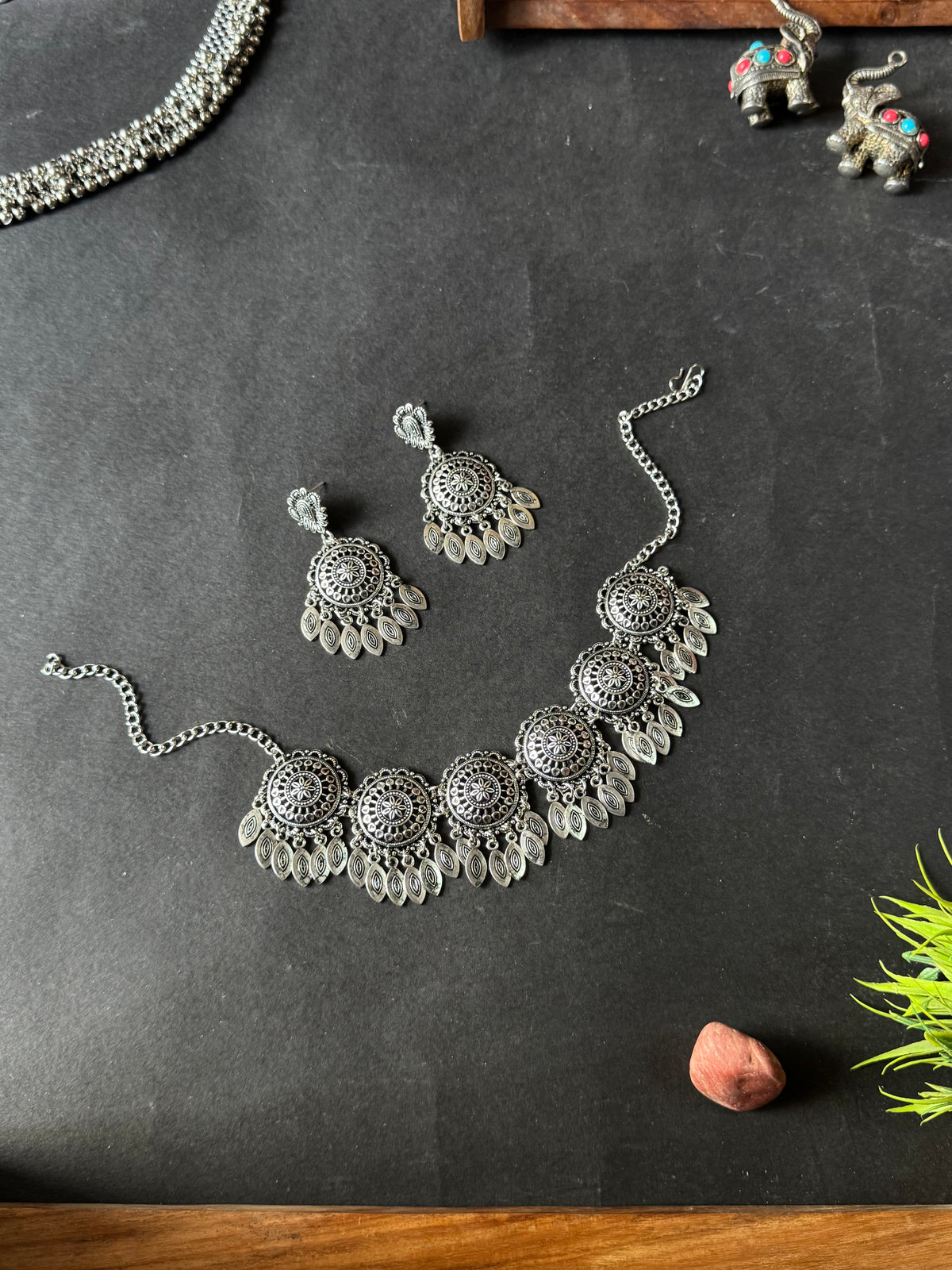 07 - Vira Oxidised Statement Necklace Set ✨