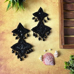 BLACK LONG EARRING